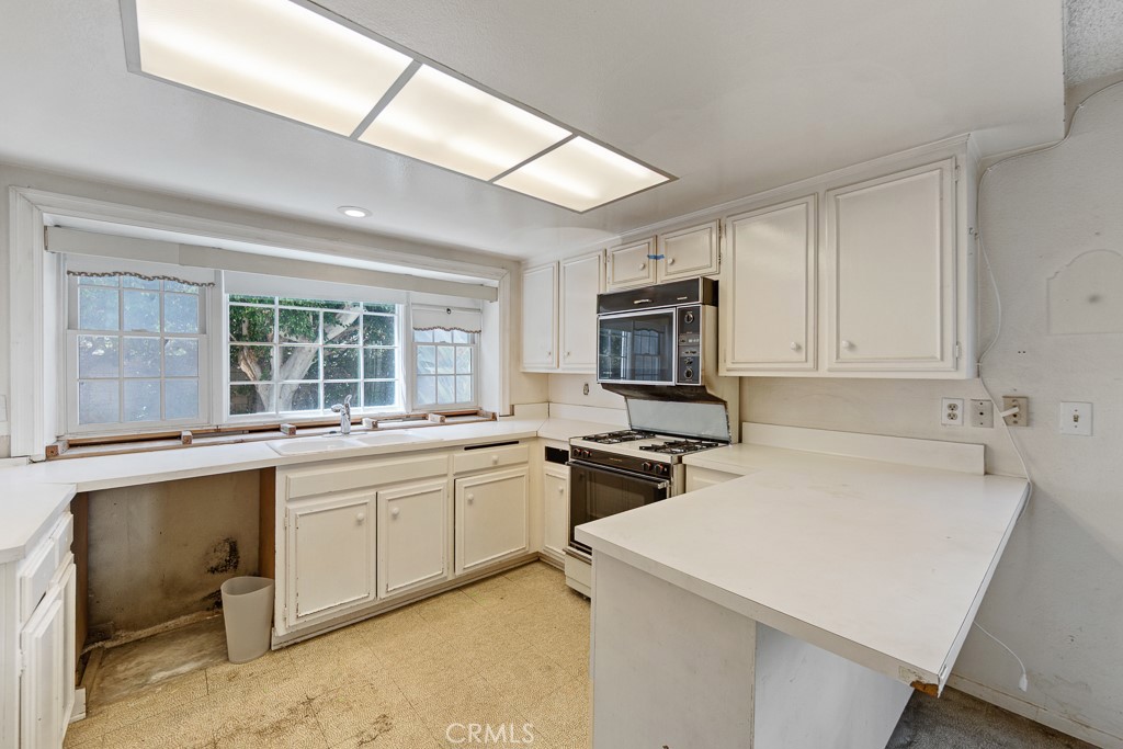 11326 Michelle Property Photo 14