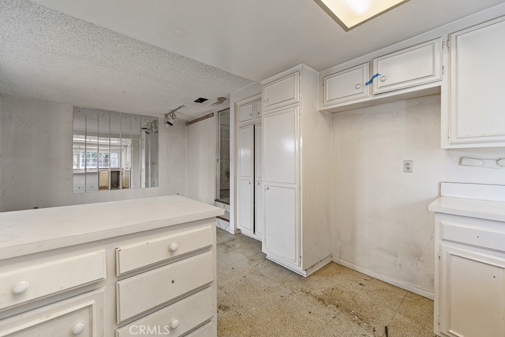 11326 Michelle Property Photo 17