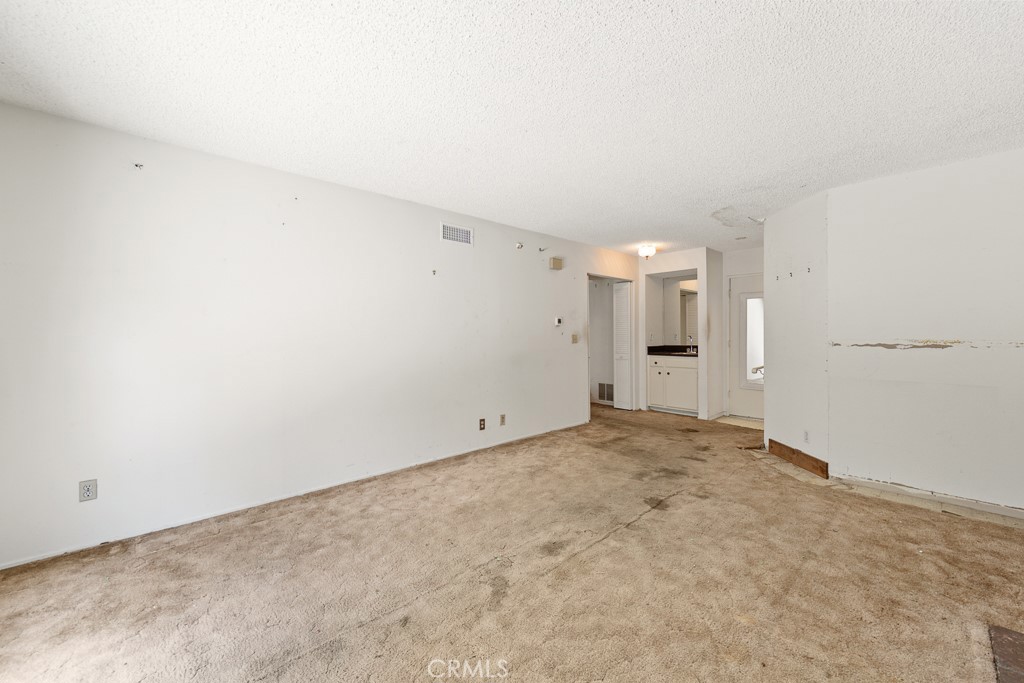 11326 Michelle Property Photo 23