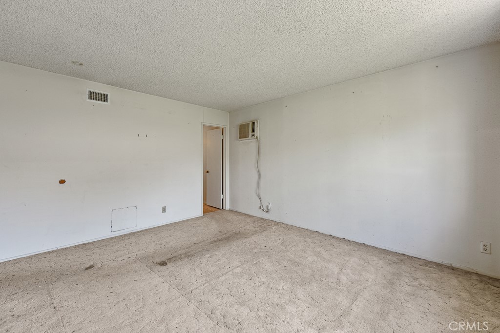 11326 Michelle Property Photo 28