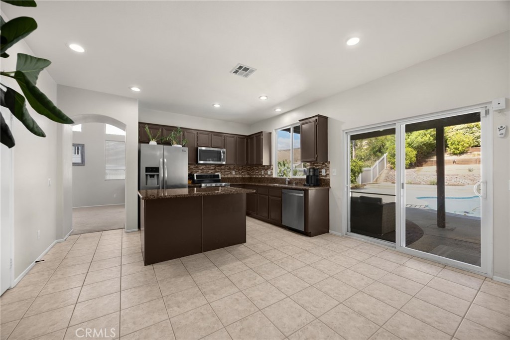 34354 Sherwood Property Photo 7