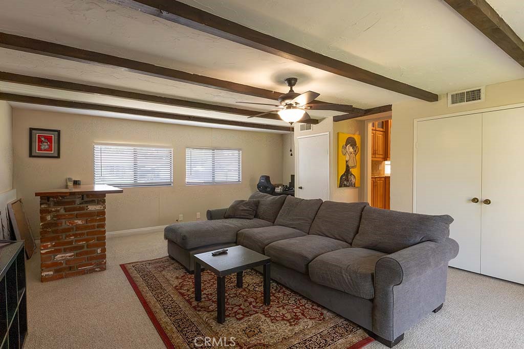 2831 Spruce Property Photo 8