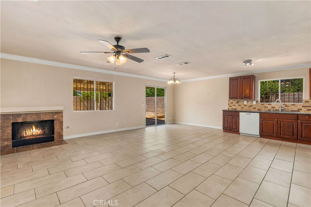9730 Linden Avenue Property Photo 3