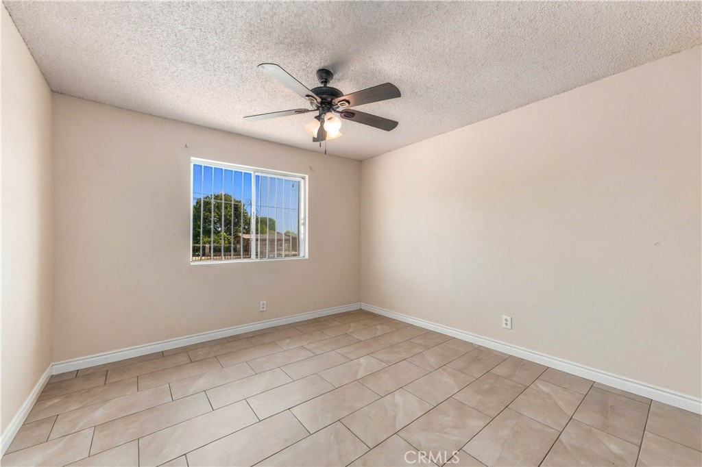 9730 Linden Avenue Property Photo 6