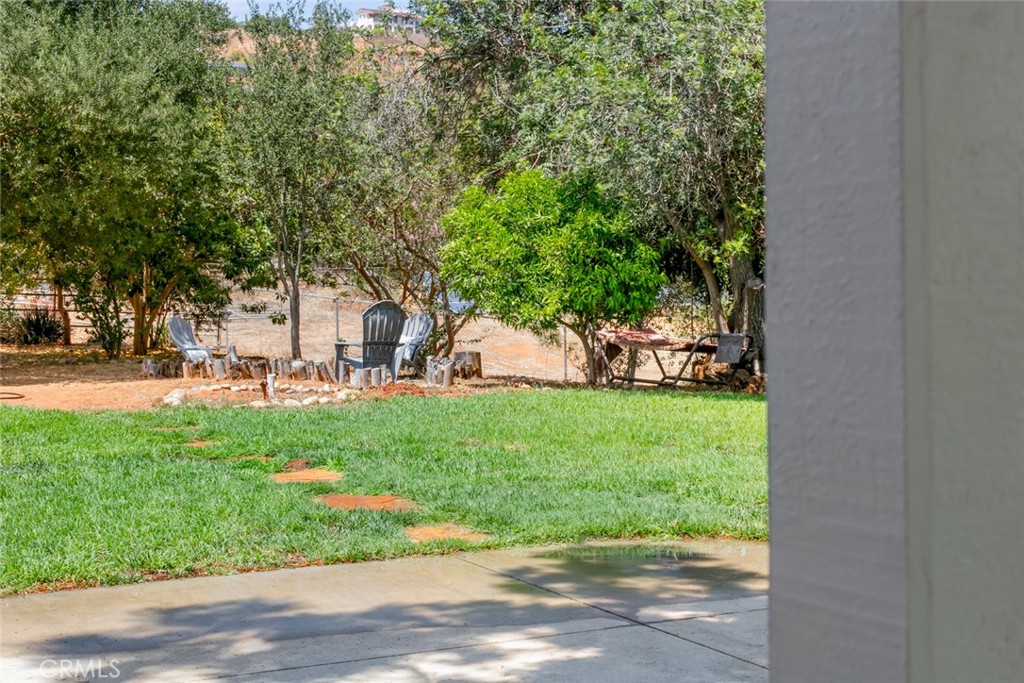 11525 Manzanita Property Photo 16