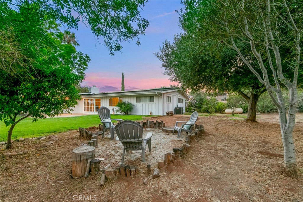 11525 Manzanita Property Photo 17