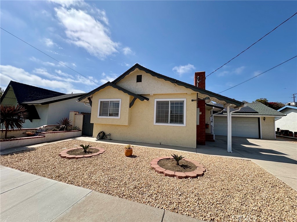 6158 Chadwick Property Photo 2