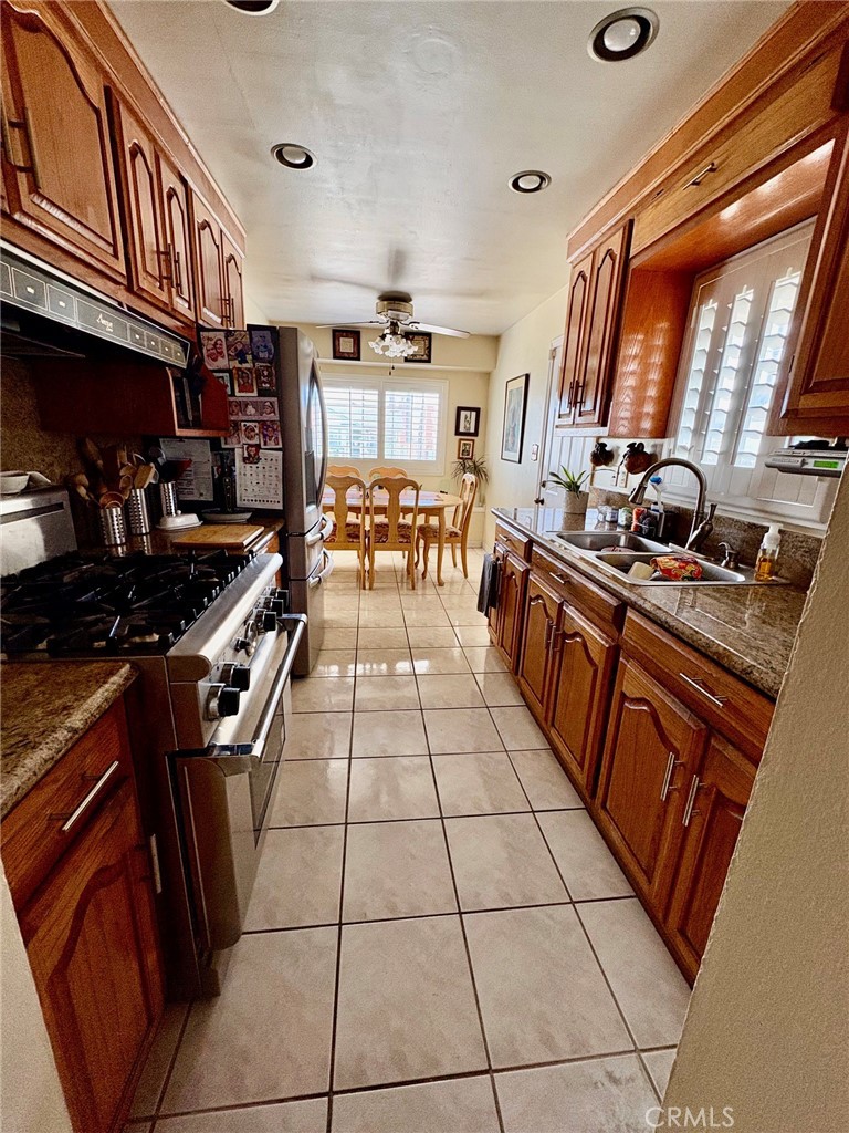 6158 Chadwick Property Photo 4