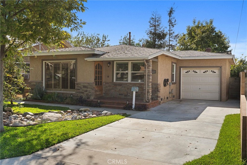 16221 Grand Property Photo 2
