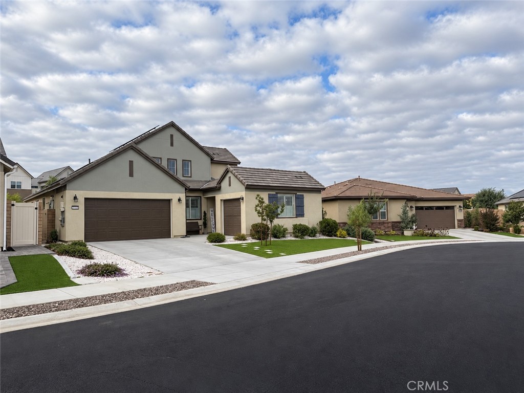 32229 Olea Property Photo 7