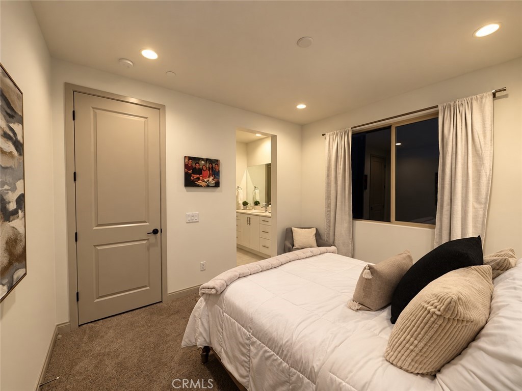 32229 Olea Property Photo 25
