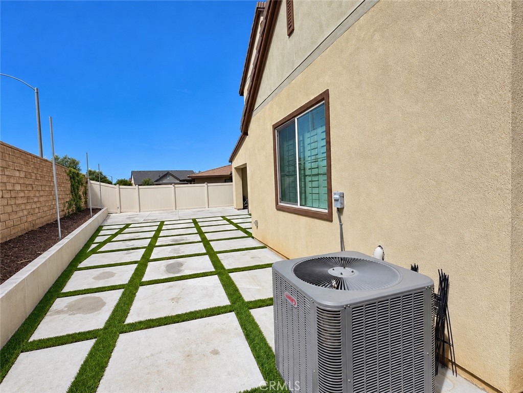32229 Olea Property Photo 36