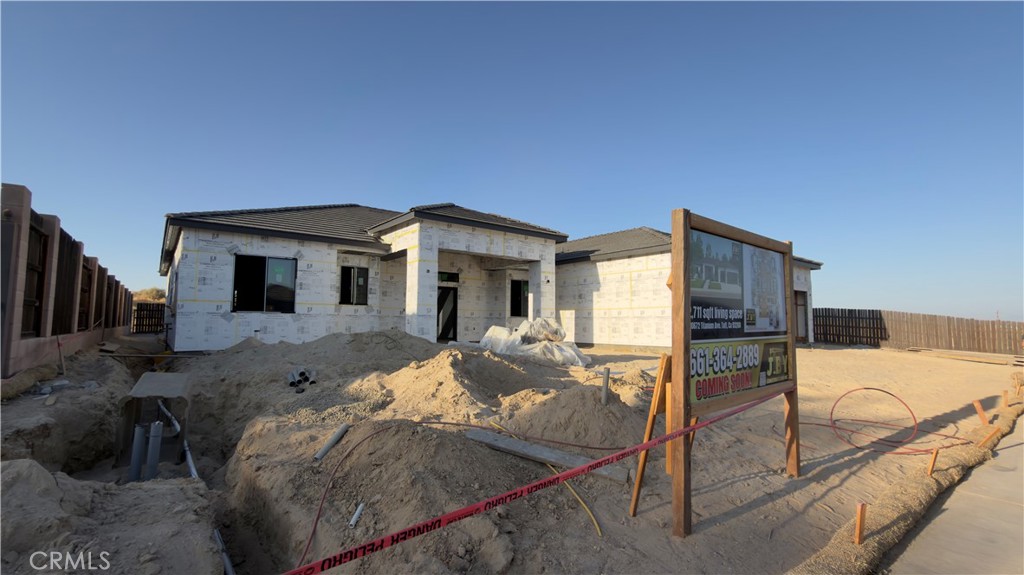 10672 Titanium Property Photo 4