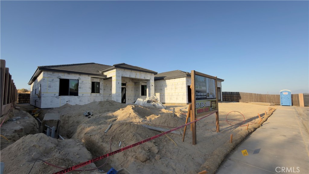 10672 Titanium Property Photo 9