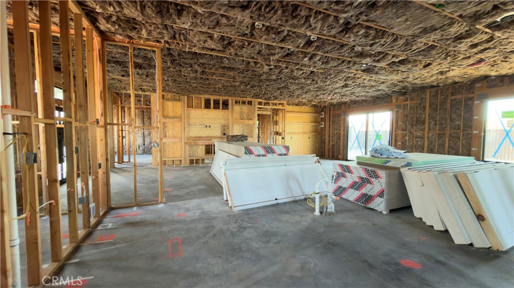 10672 Titanium Property Photo 15