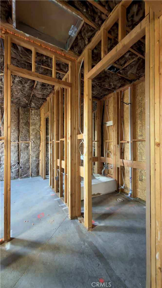 10672 Titanium Property Photo 21