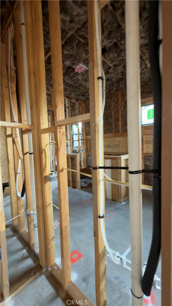 10672 Titanium Property Photo 23