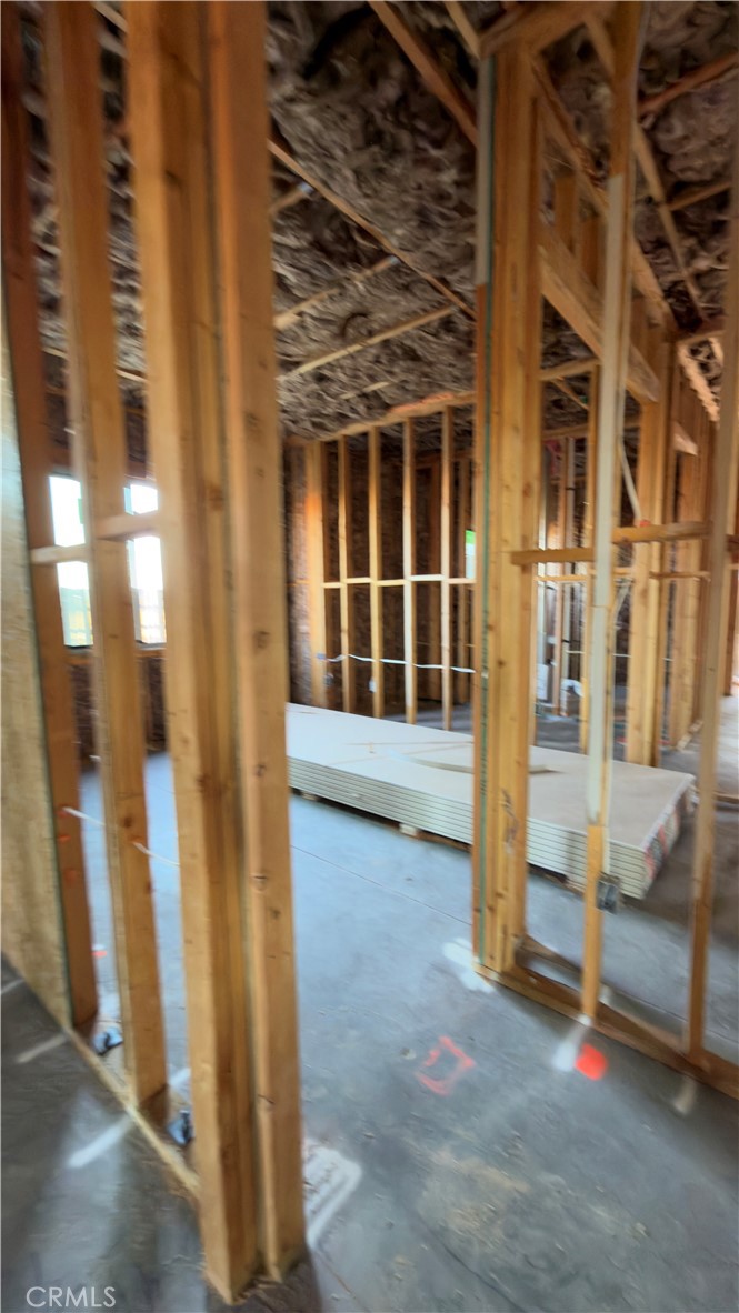 10672 Titanium Property Photo 25
