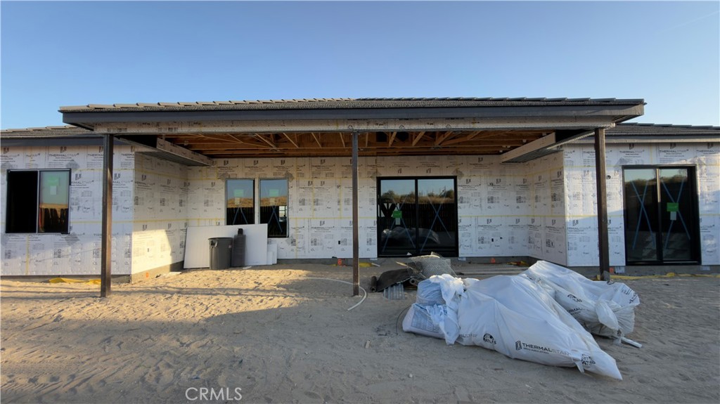 10672 Titanium Property Photo 29