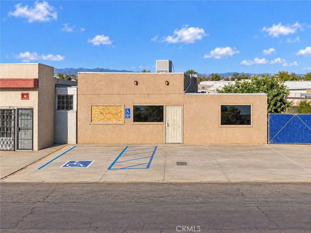 44665 Trevor Avenue Property Photo 1