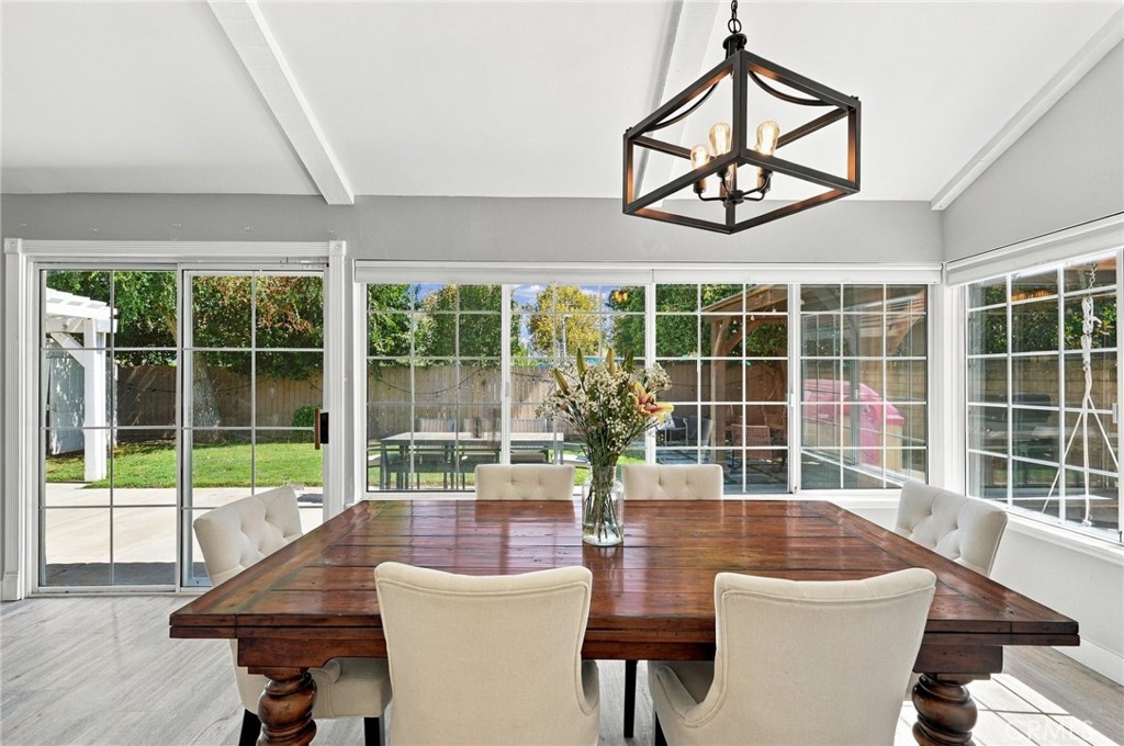 25152 Avenida Rotella Property Photo 9
