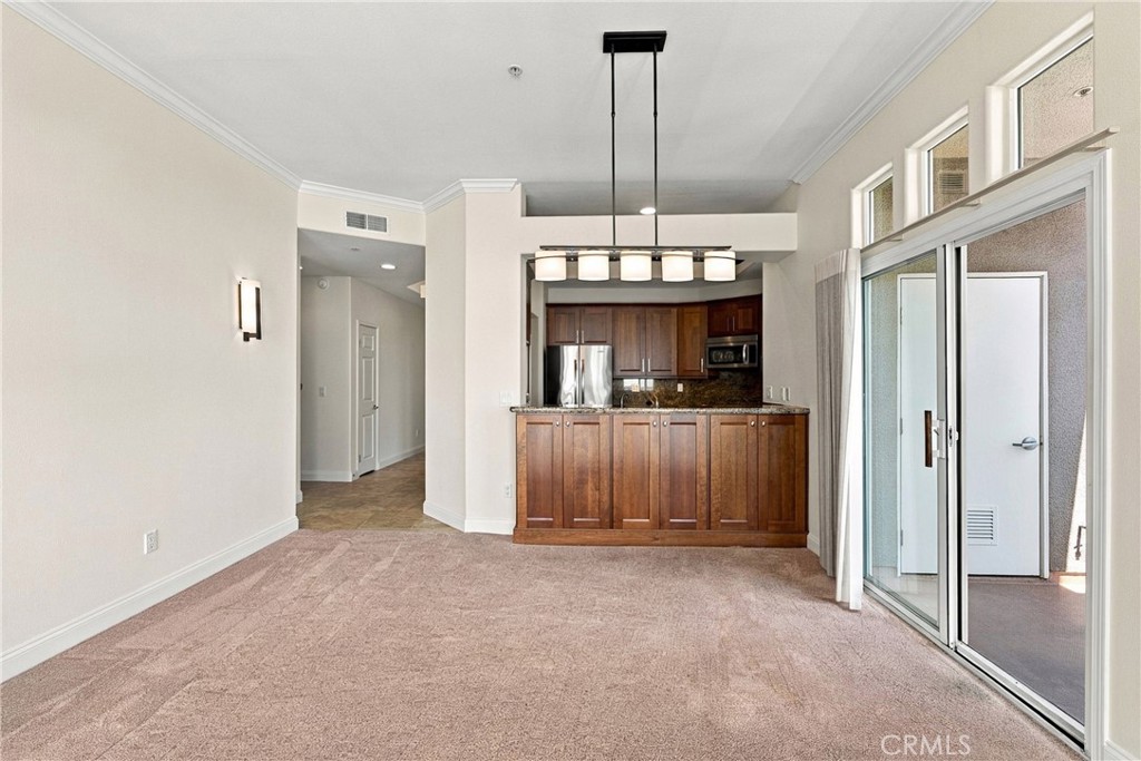 1500 E Ocean 718 Property Photo 16