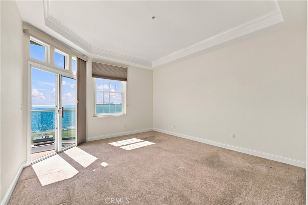 1500 E Ocean 718 Property Photo 18