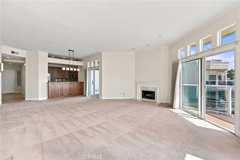 1500 E Ocean 718 Property Photo 26