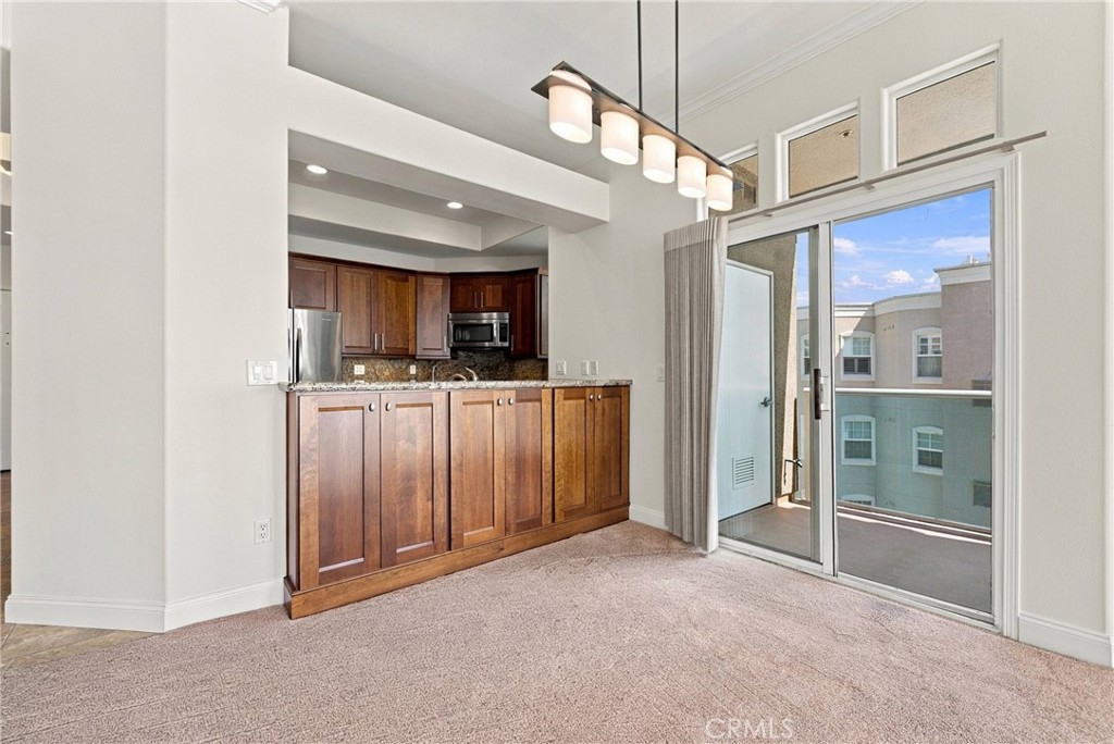 1500 E Ocean 718 Property Photo 35