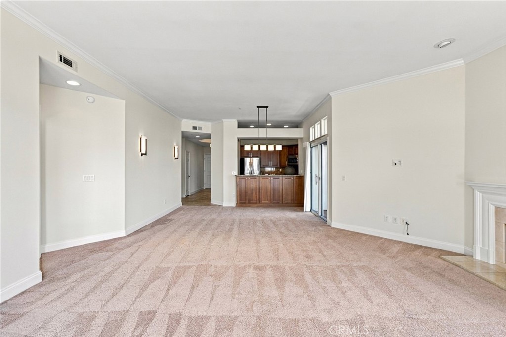 1500 E Ocean 718 Property Photo 37