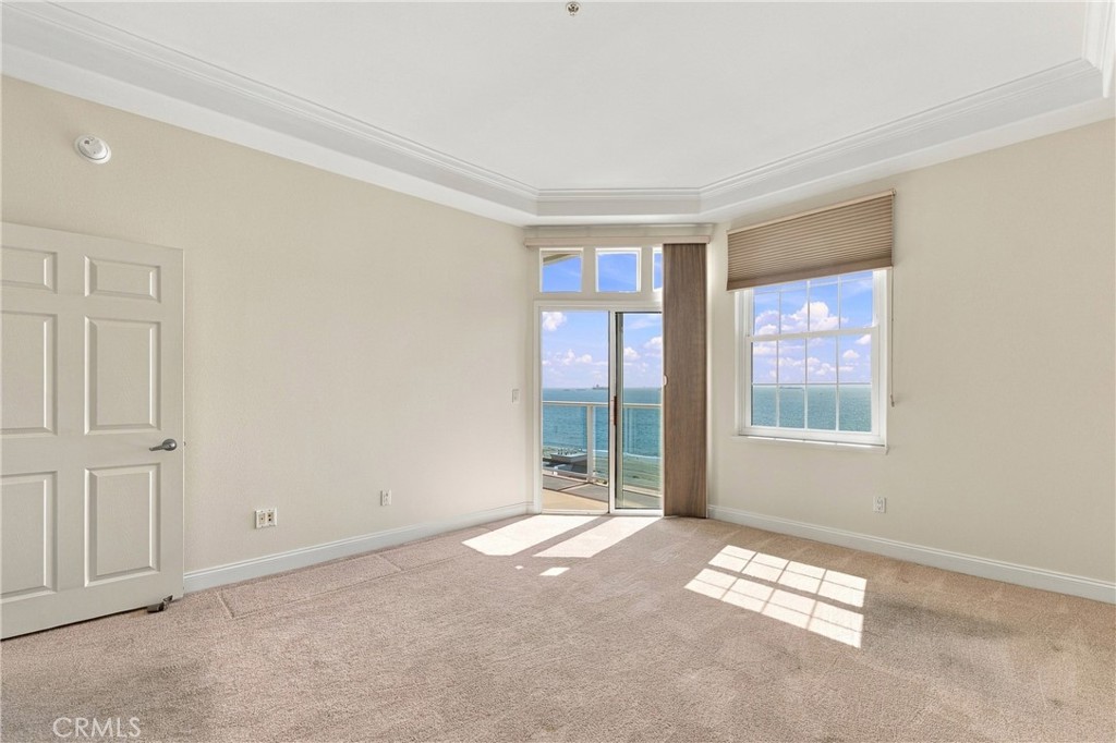 1500 E Ocean 718 Property Photo 38