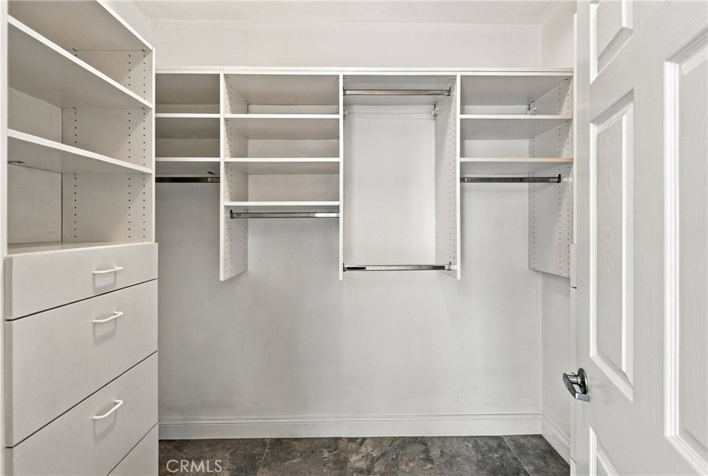 1500 E Ocean 718 Property Photo 40