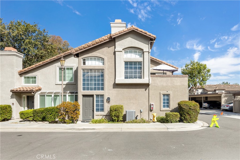 10 Tamarac Property Photo 1