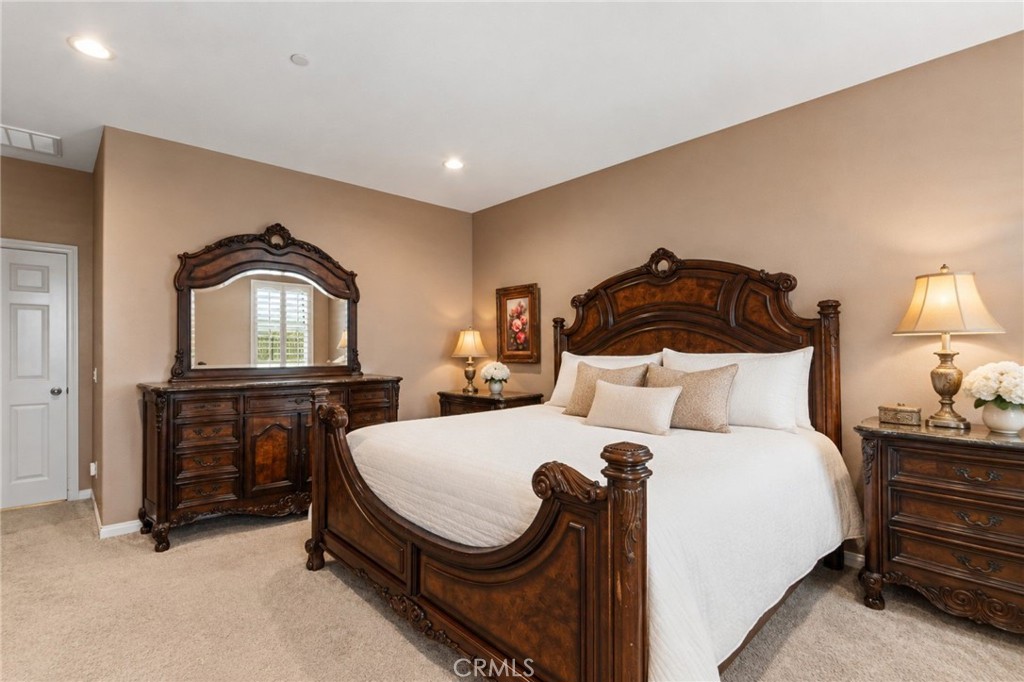 553 Chalakat Court Property Photo 12