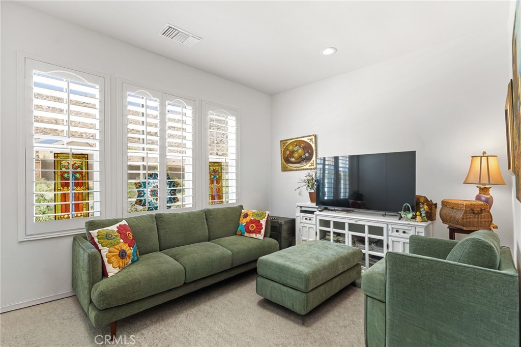 553 Chalakat Court Property Photo 17