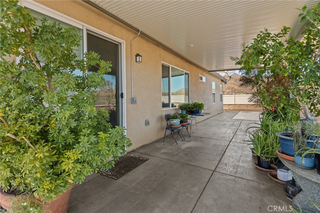 553 Chalakat Court Property Photo 22