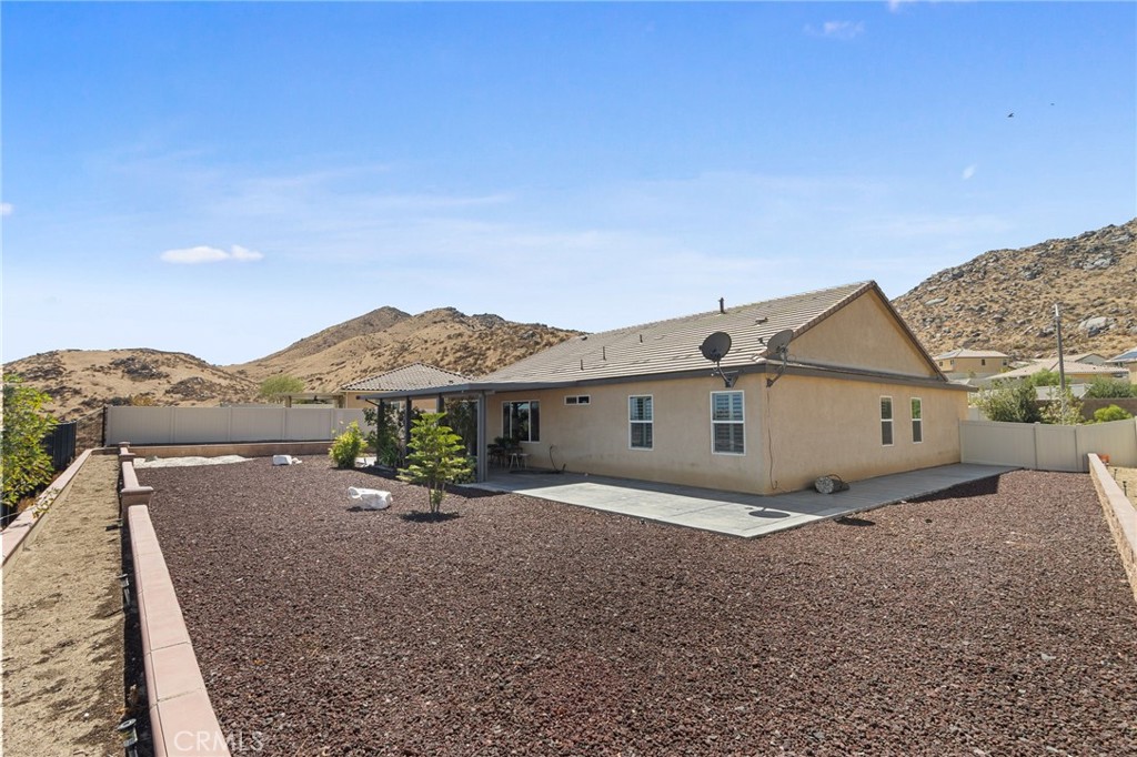 553 Chalakat Court Property Photo 26