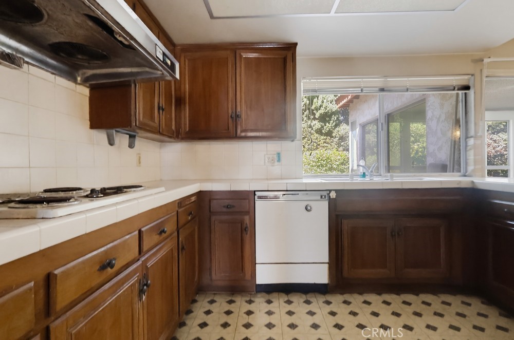 6491 E Saddle Property Photo 14