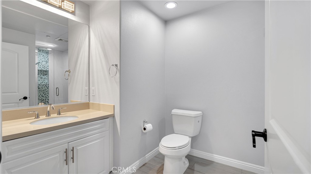 514 S Melrose Property Photo 14