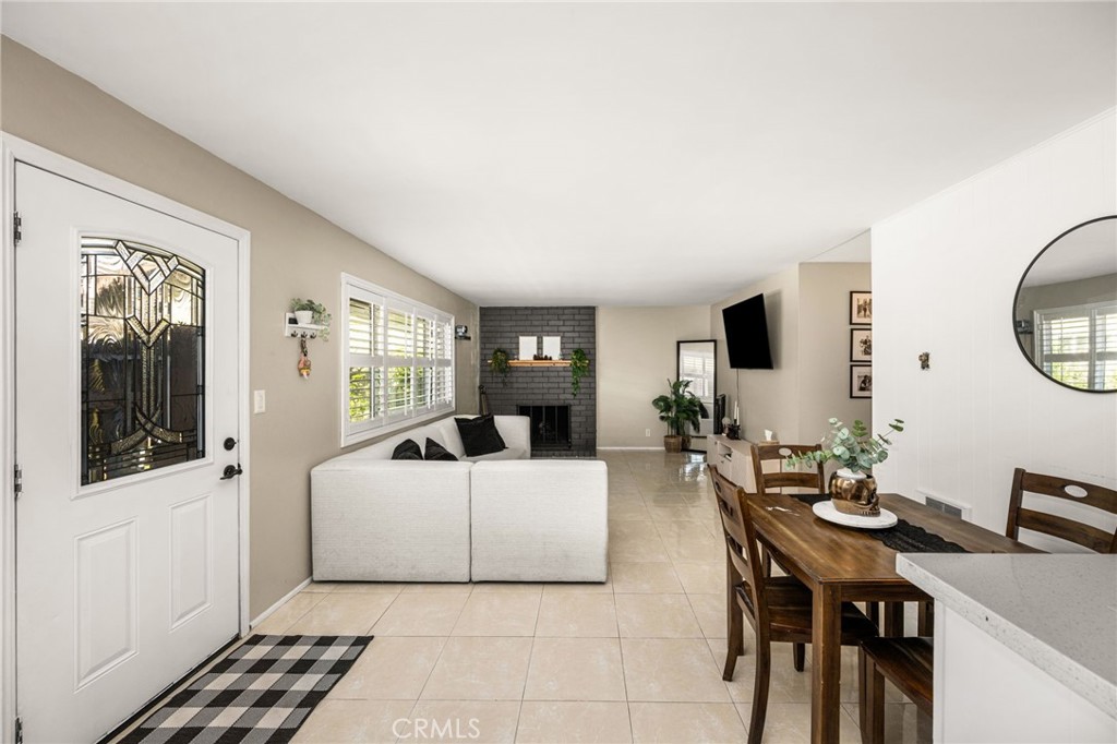 134 S Magnolia Avenue 2c Property Photo 1