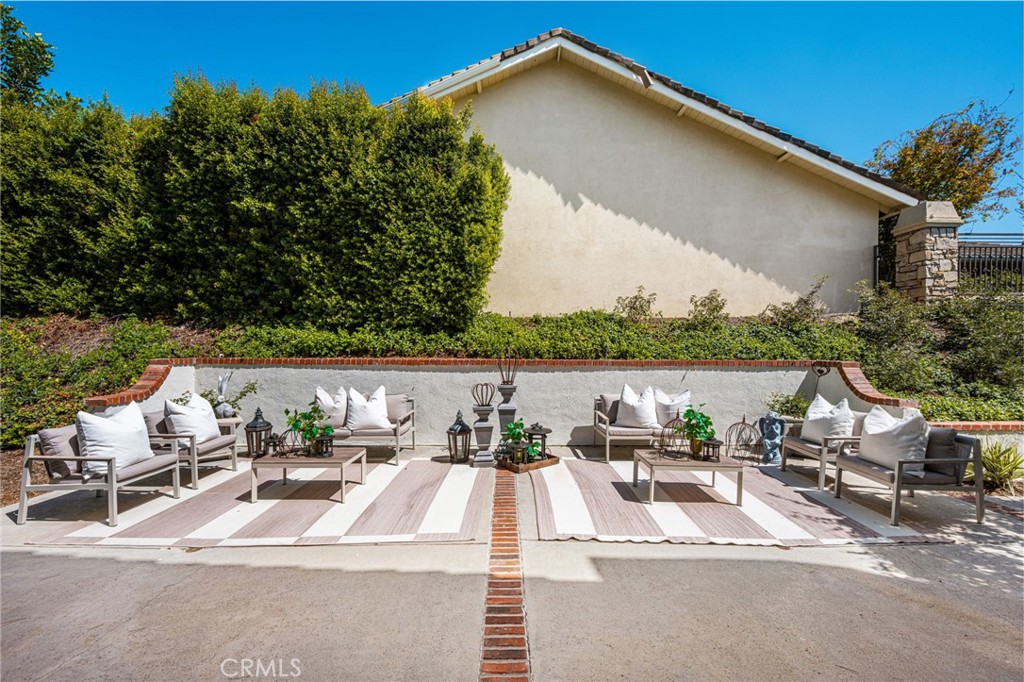5603 E Crest De Ville Property Photo 39