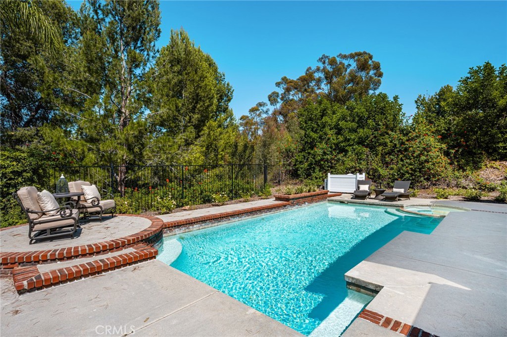 5603 E Crest De Ville Property Photo 68