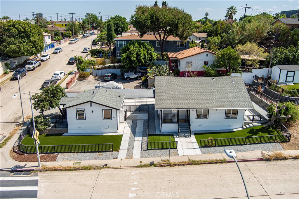 304 S Lorena Street Property Photo 1