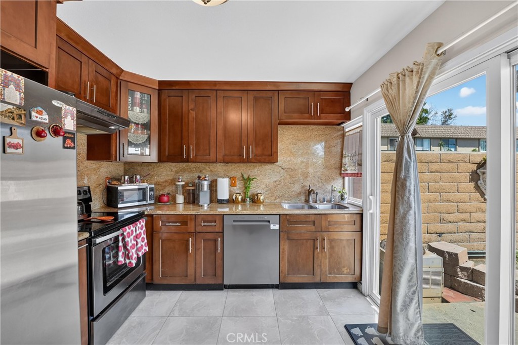 18237 Solano River Court Property Photo 16
