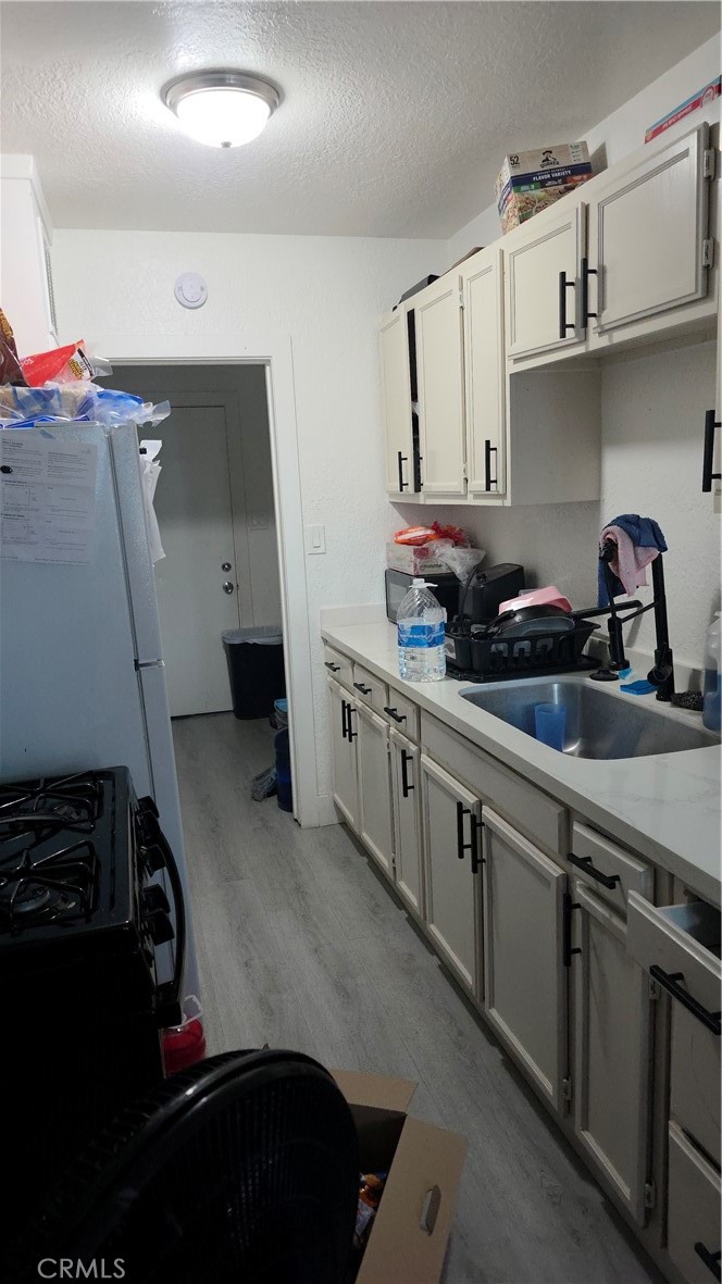 1543 Sepulveda Property Photo 3