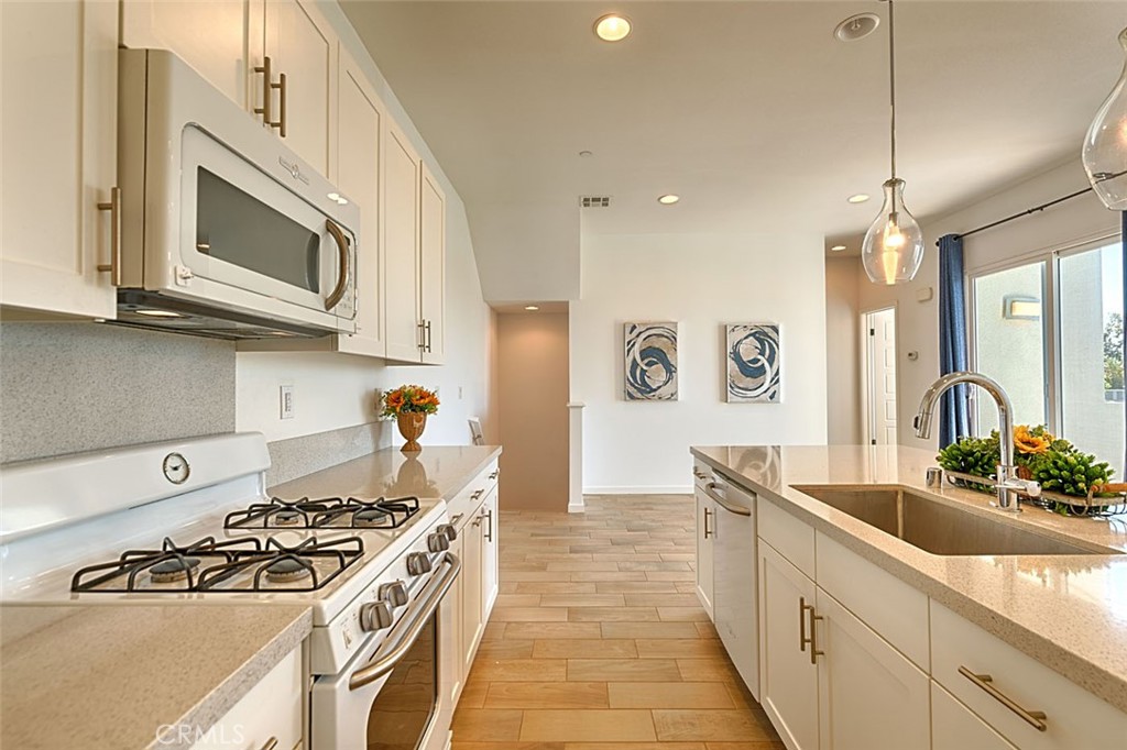 428 Broadway Property Photo 7