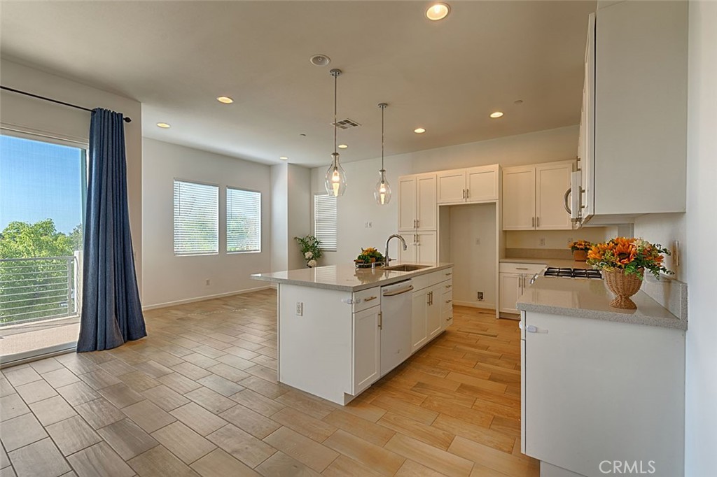 428 Broadway Property Photo 11
