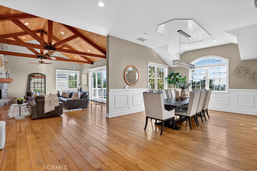 19041 Cerro Villa Drive Property Photo 26