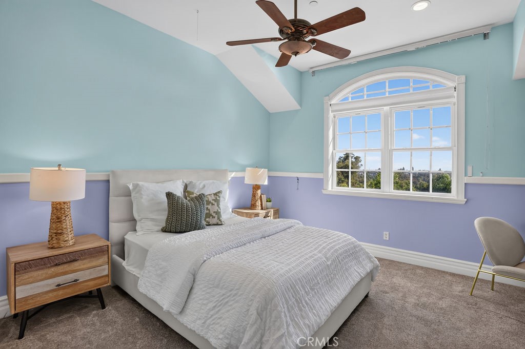 19041 Cerro Villa Drive Property Photo 41