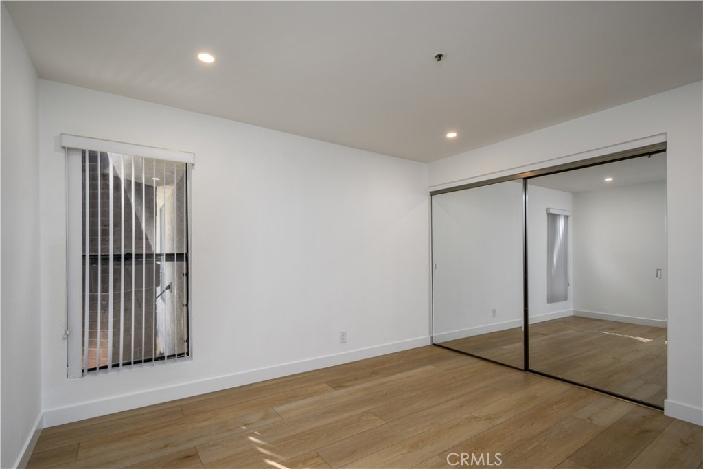 35 Linden 202 Property Photo 16